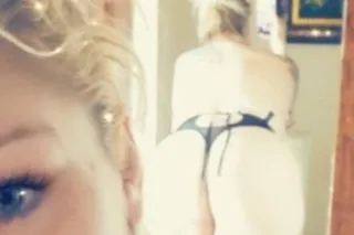 Birthday girl today!!! I am here in a nice room all alone. I'm ready to cum and Who wants to fuck around with a wild milf in my birthday Im horny!!! Lets fuck! photo 7