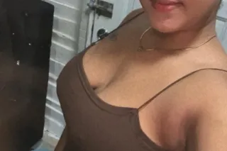 Hi love daddy, I'm available for you 24/7 love😘🥰 photo 2