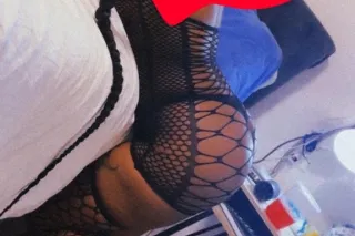 OUTCALLS or CARDATE must provide uber there !! SUPEER WET EBONY READY TO CUM ALL OVER THAT COCK🥰🥰WATERPARK EXPERIENCE GURANTEED WETT😻😻💋MS.GRIPPER photo 3