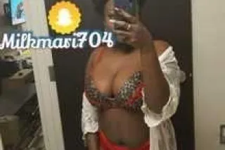 💙💦im Young sexy Ebony💞(Lets Party)Curvyy Ass And Clean Pussy💦 💙