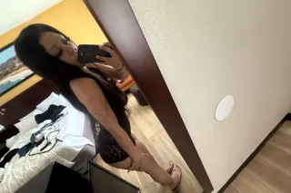 AVAILABLE NOW💦🌹 cutest lil slut 👅🍭 Horny n ready 2 fuckk 🥵im thicc cute n tight 🤤cum see me bby 😉 FT SHOWS & CONTENT 🌟 photo 2