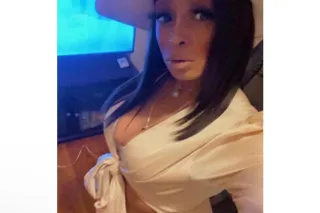 Hey fellas😘Still in Alsip🤫 🎀Real life Girl Next Door available NOW. Im the Doll. cum play with me 💦💋 🙅🏻♀NO GUYS under 45👎 🤷🏻♀ Hotel Fun/INCALLS!!! TALK TO ME NICE🥰 I FT VERIFY! NO EXPLICIT TEXTS!!!
