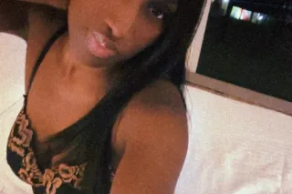 Hi im foxxy !!! New in town incalls or outcalls !!!
