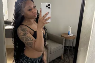 Fun Slut😈Pretty n Petite😍 photo 1