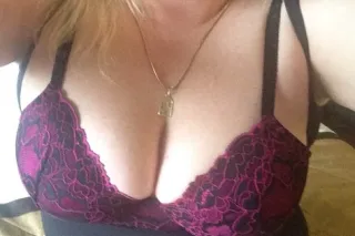 busty dd pre easter treatment photo 5