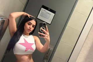 Sexy and Tasty photo 3
