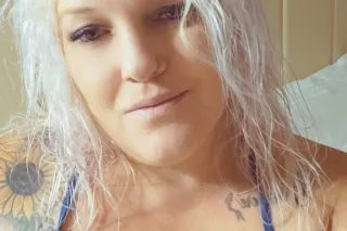 InCall Available! Im bored and want to fuck! Do you like your girl with a thick fat ass ...nice titties and juicy kitty! Hit me up! photo 4