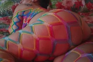 Voluptuous Milf photo 4