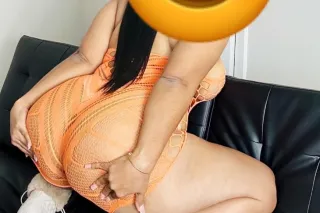 sexy latina photo 4