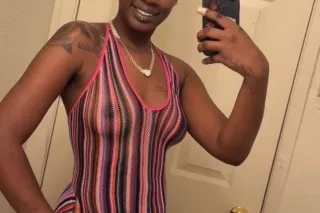 Petite Chocolate Treat 🍫✨ Soft Curves, Pretty Smile OUTCALLS