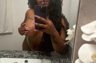 cubanita sexy photo 2