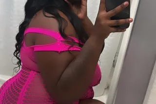 NEW IN TOWN Curvy Pretty Face Goddess👑 🔥🍑🍫 Im Sweet🍭👅 Sexy & Full of Energy 🌀Come Get addicted💗💗🍫 INCALLS & OUTCALLS AVAILABLE ALL NIGHT! photo 5