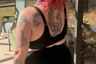 I love how you are messaging me telling me I am dry begging lmao please I rent air bnbs all the time have a home car so really know who the fuck you are talking to. You guys wont approach me to my face though! photo 6
