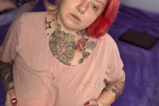 I love how you are messaging me telling me I am dry begging lmao please I rent air bnbs all the time have a home car so really know who the fuck you are talking to. You guys wont approach me to my face though! photo 9