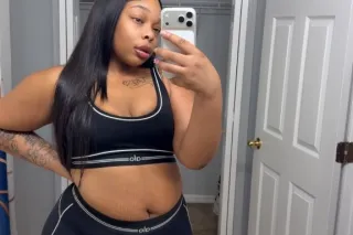 Natural Big Booty Babe 💋 photo 9