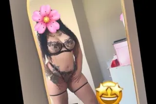 hey papi , im available now💞new in this area.😘 photo 1