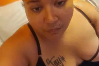 come play with your BBW photo 5