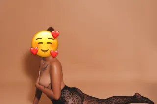 one night only 🥰 photo 4