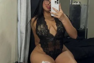 Hello, I’m looking for new friends 🥰🥰😘 photo 2