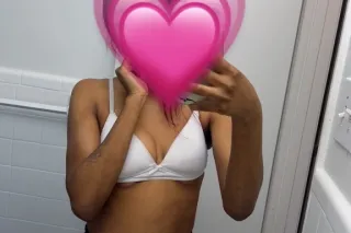 OUTCALLS INCALLS Ready for You Daddy 💕😫Tight Grip Pussy photo 2