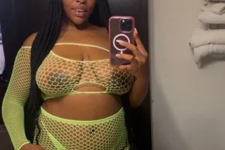 incalls only📲 tight & wet for you daddy💦 photo 2