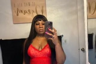 Deep Throat Queen photo 3