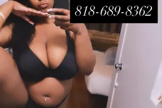 sloppy throat goddest 🤤 wettest pussy on earth 😍💦 photo 2