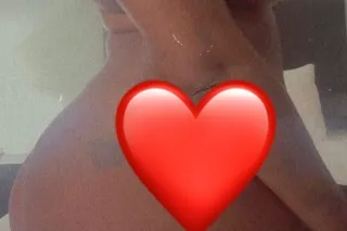 FEW HOURS LEFT RUSH ME 💋💦CAUTION I'M A MAN EATER💦 NOW TELL ME DADDY 😈 CAN YOU SWIM.
