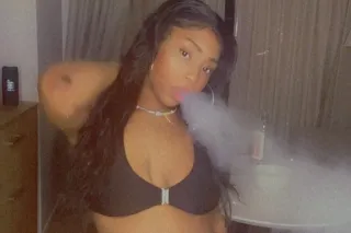 💕🤞🏾"Here for a good time and a long time, if you can keep up." photo 2