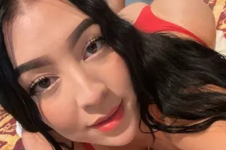 VEN AHORA MISMO PARA COGER RICO 😋 SACARTE LA LECHE CON MI BOCA PAPI 💦🌶 photo 3