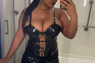Come Get Milked by THE BEST 🏆🥛Greek+ Fetish Friendly photo 8