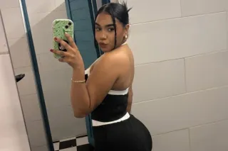 Available NOW!!! 😍My name is Renei💋 text me for more pictures and info. .