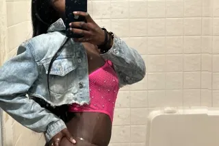 new girl in town 🥰 you're ebony dream girl 🍫💋 let me fulfill your fantasies and make your desires come true💦👅🍆 come play 🥰 photo 5