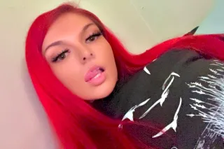 Kandy Red With The Wet Sloppy Head photo 3
