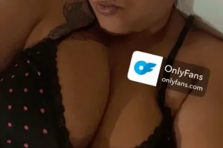 ✨✨ Carmen Here For A Few 😝✨✨ onlyfans.com/carmendesirexox 😍😍 photo 2