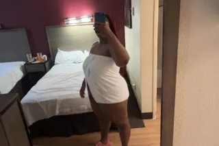 INCALLS AND OUTCALLS AVAILABLE 💦🥵