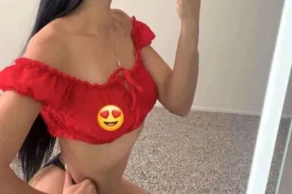 Mia photo 2