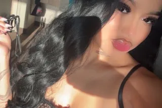 your favorite petite latina🩷 photo 6