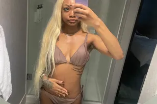 SLIM RED BONE AVALIABLE OUTCALLS photo 4