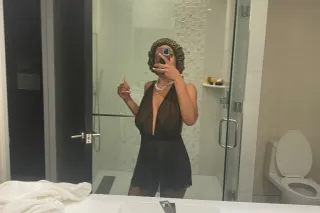 i BET I CAN MAKE YOU NUT FROM HEAD