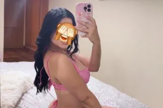 caliente latina photo 5