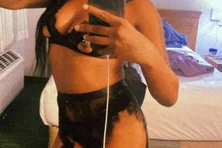 💦THROAT PRINCESS💦PRETTY & PETITE BROWNSKIN SLUT👅😻 photo 6