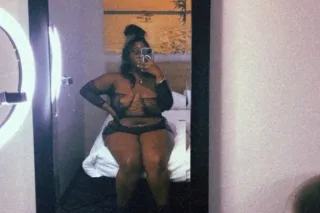 🆘🆘 CHOCOLATE THICK GUARANTEED TO MAKE YOU CUM QUICK SWEETS🍭! ✅ ASK ABOUT THIS SWEETNESS YOU CAN RECIEVE 🤭🫵🏾