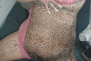 Best Throat around Come bust nuts in my throat LETS GET SLUTTY photo 4