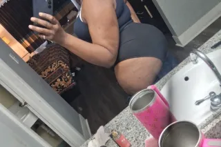 OC SPECIAL RIGHT NOW HIT ME UP IF YOU WANT TO HAVE FUN DADDY OWN TRANSPORTATION 💦💦💦💦💦 photo 4