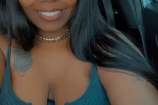 OC SPECIAL RIGHT NOW HIT ME UP IF YOU WANT TO HAVE FUN DADDY OWN TRANSPORTATION 💦💦💦💦💦