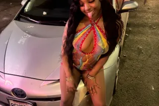 NEW IN TOWN CUM SEE ME BABE😏 photo 7