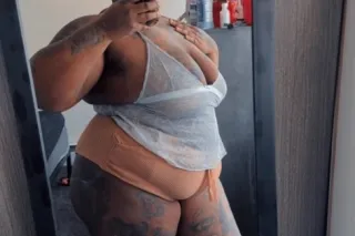 come play 🍫💦👄with accura come see me daddy photo 3