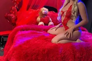 Cum have fun with Sexy Cambodian/Latina Mami💦😘 photo 3