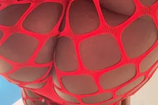 Hey guys. I'm Jade. Your all natural and nasty freak girl. All holes are open. I just love it photo 6